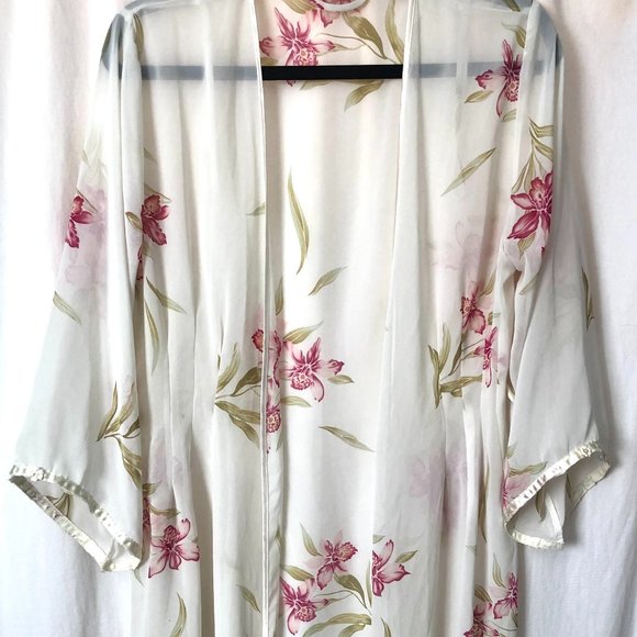 Vintage Valerie Stevens Floral Robe - Picture 1 of 6